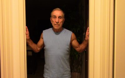 Optimal October Stretches for the Upper Body – Part 1 of 3