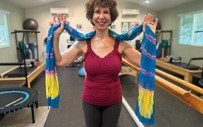 Easy Posture Fixes for Seniors – With Added Benefits!